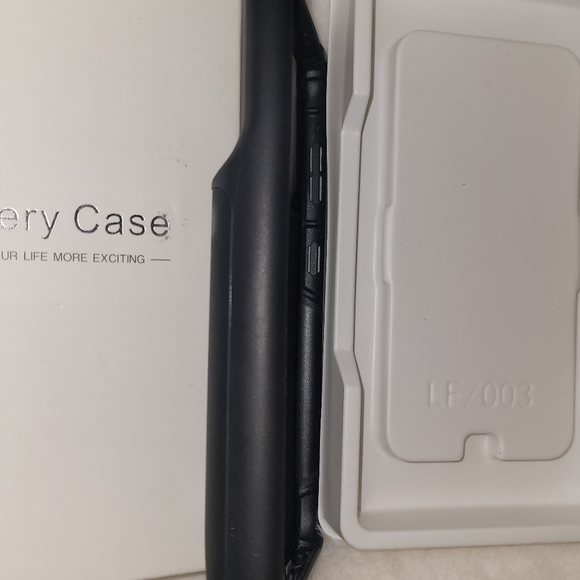 Samsung Galaxy S21 Ultra Charging Phone Case New In Box XDL-200W - Picture 12 of 16